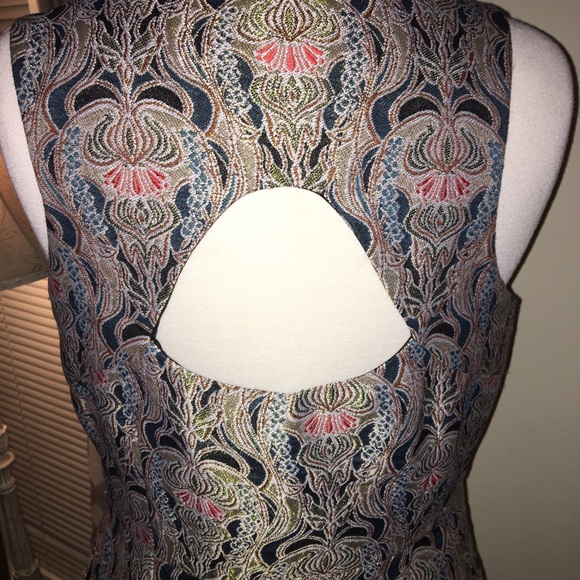 Jack Dress 👗 - Picture 3 of 4